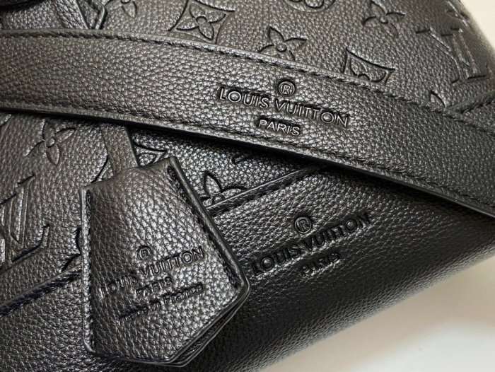 Leather Neo Aima BB bag ,AAAAA ,size 25x18x12cm,  B110