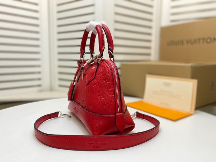 Leather Neo Aima BB bag ,AAAAA ,size 25x18x12cm,  B110