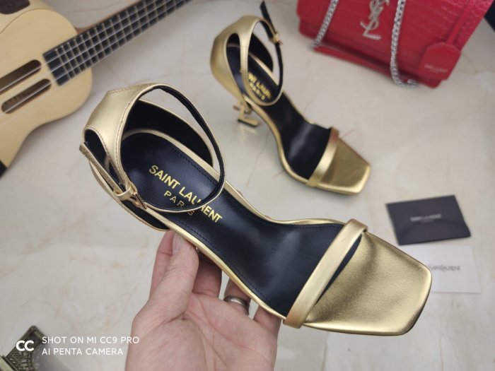 heel shoes, size 35-43,heel 10cm, SS70-297