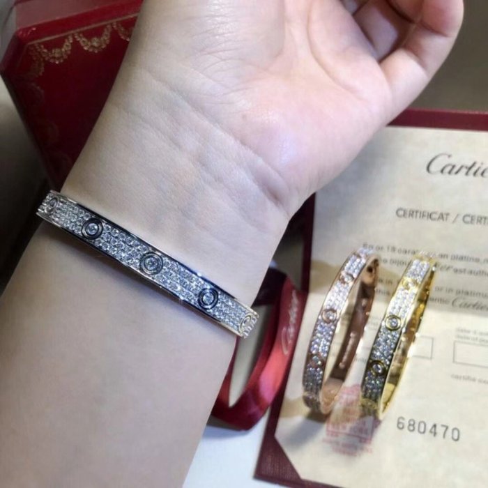 bangle bracelet  jewelry ,  with box,  J42