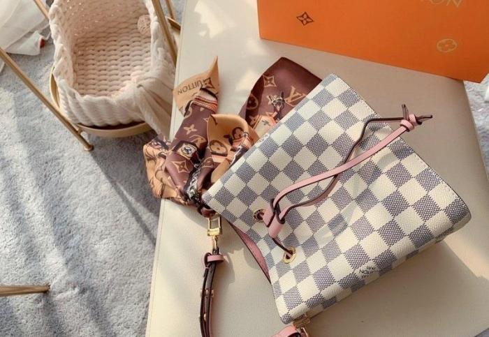 split leather bag purse , size: 25cm, no box,with scarf,  AAA, B68-4070