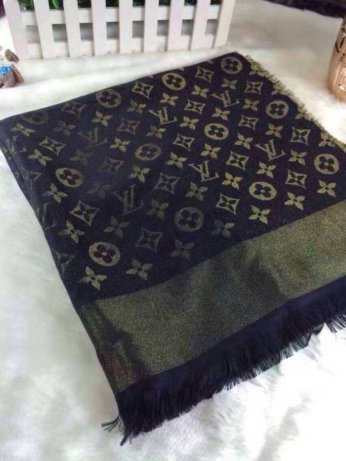 cashmere silk scarf , size: 140*140cm, no box, with dustbag.
