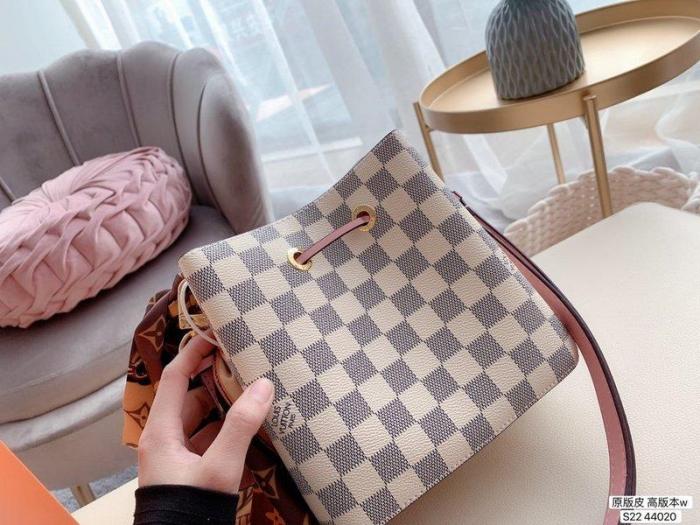 split leather bag purse , size: 25cm, no box,with scarf,  AAA, B68-4070