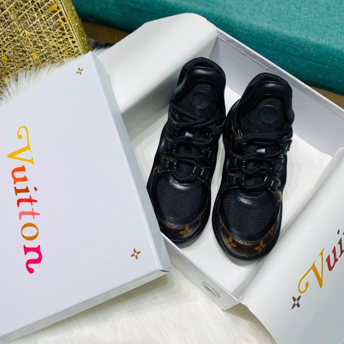 women  leather shoes ,  size 35-41, SS98-101-111