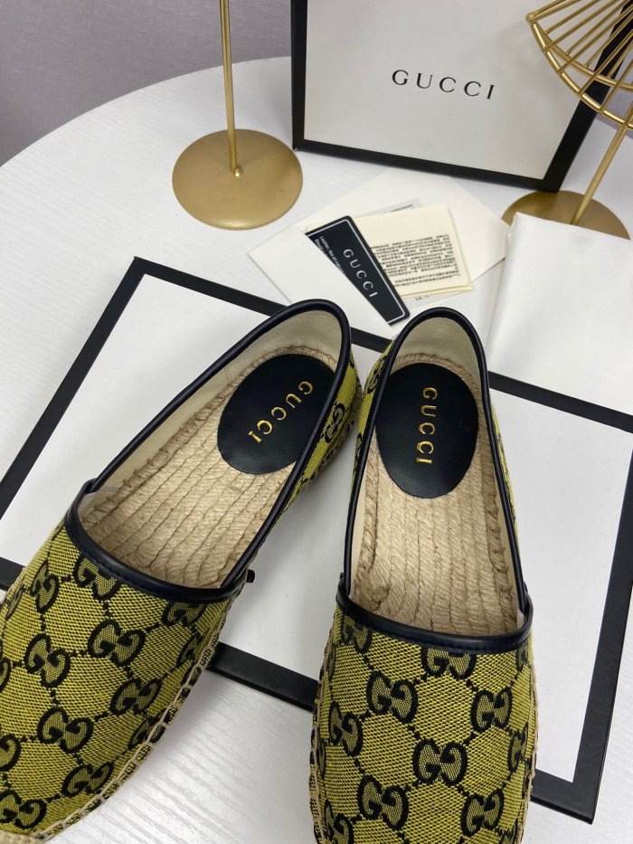 women flat shoes, size 35-41, with box ,  SS60-605-610