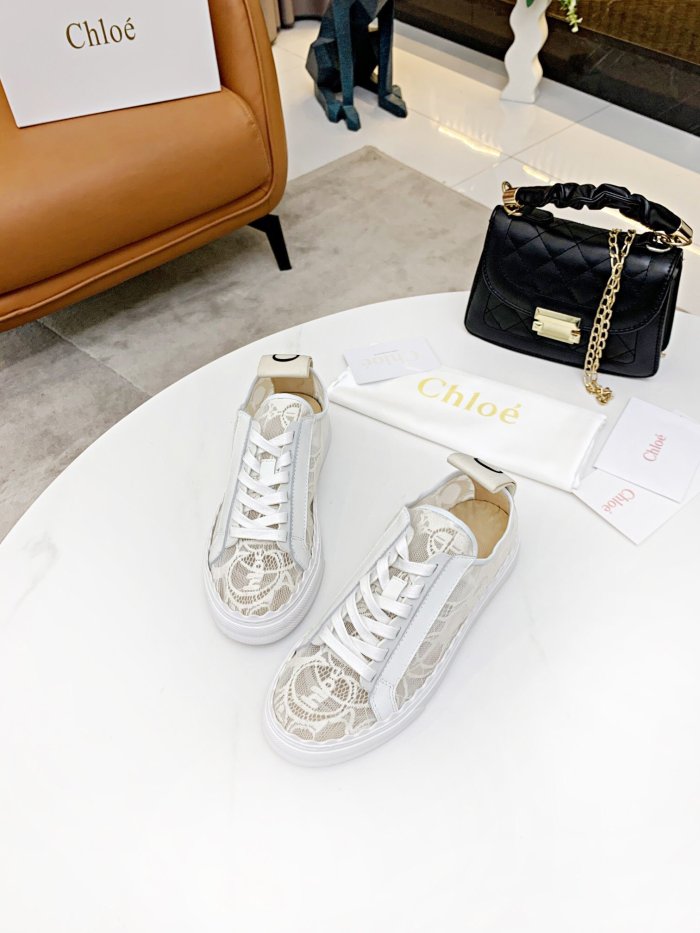 women flat shoes, size 35-40, with box ,  SS60-655-657