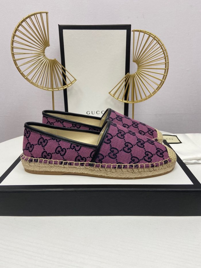 women flat shoes, size 35-41, with box ,  SS60-605-610