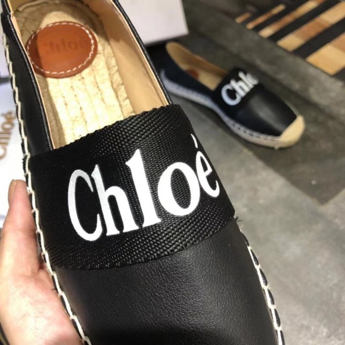 women flat shoes, size 35-40, with box ,  SS60-731-732