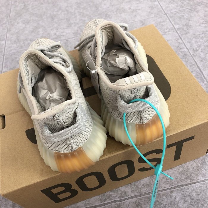 women men sneakers shoes, size 36-45, with box , noral euro size, SS70