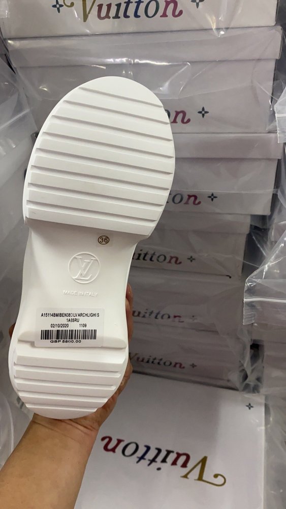 women sneakers shoes, size 35-41,  with box, SS98-138-146