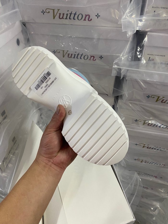 women sneakers shoes, size 35-41,  with box, SS98-138-146