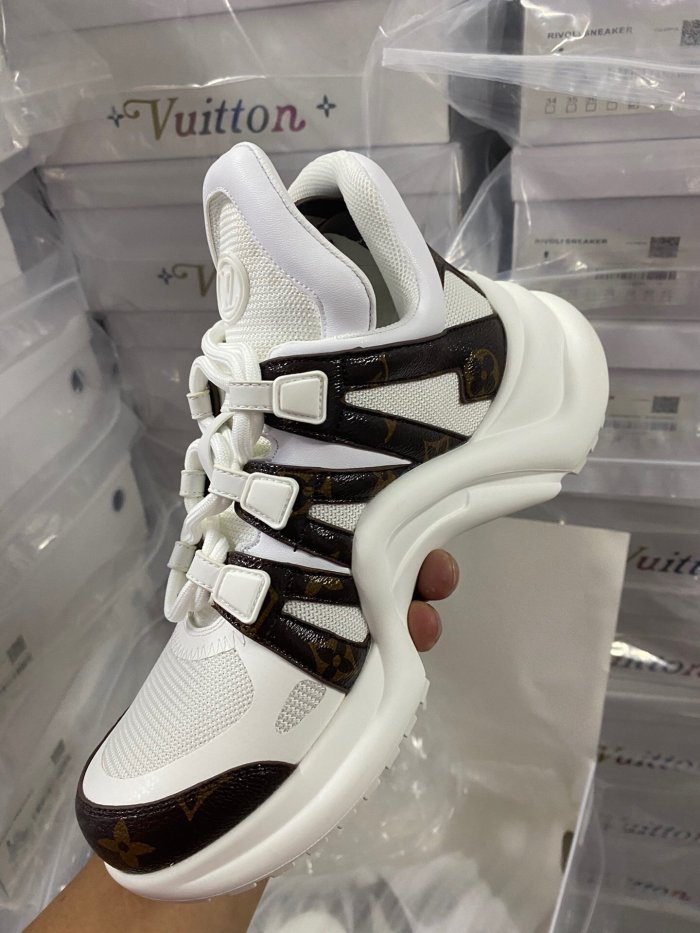 women sneakers shoes, size 35-41,  with box, SS98-138-146