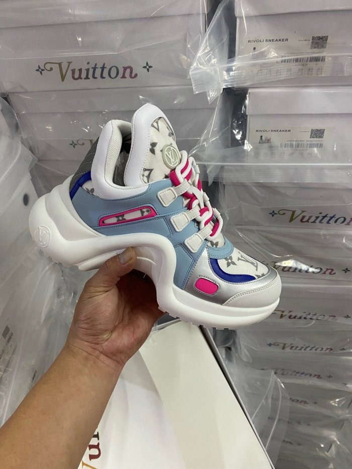 women sneakers shoes, size 35-41,  with box, SS98-138-146