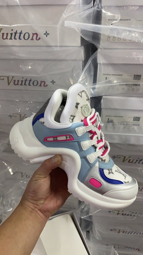 women sneakers shoes, size 35-41,  with box, SS98-138-146
