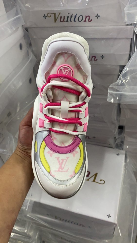 women sneakers shoes, size 35-41,  with box, SS98-138-146