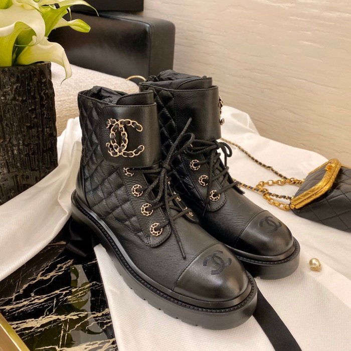 women boot shoes, size 35-40,  with box, SS98-135-137