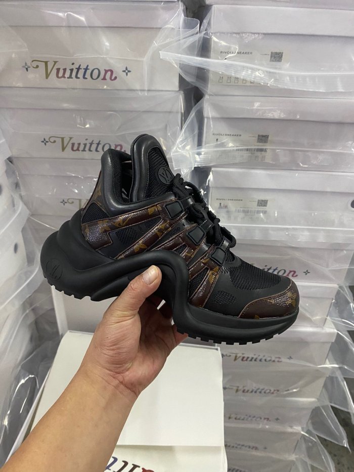 women sneakers shoes, size 35-41,  with box, SS98-138-146