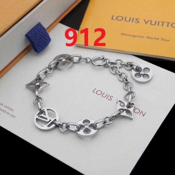 bracelet jewelry ,with box,  J25