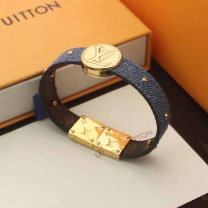 bracelet bangle jewelry ,with box,  J25