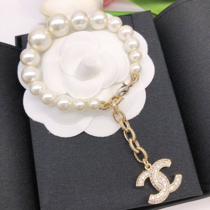 bracelet bangle cuff jewelry ,with box,  J25-898