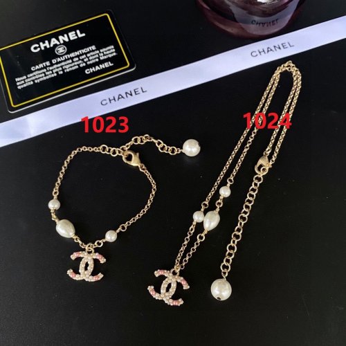 necklace bracelet set jewelry ,with box,  J25