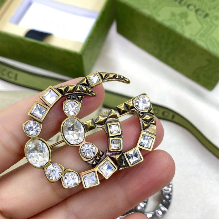 brooch jewelry ,with box,  J25
