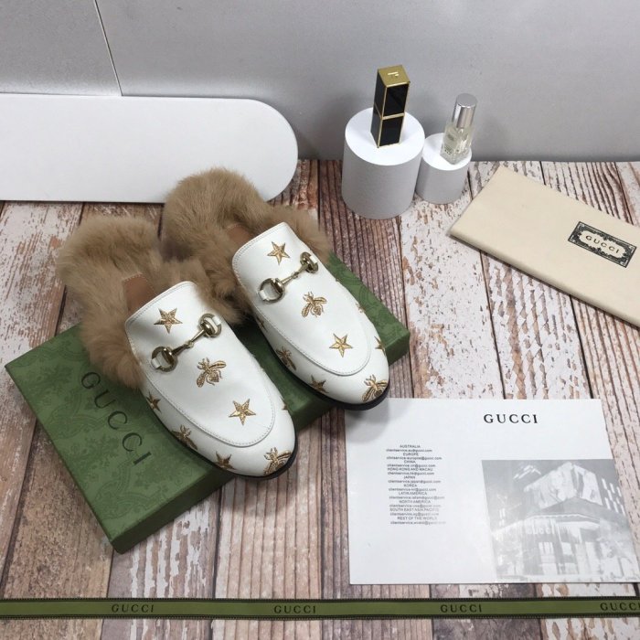 flat fur shoes, size 35-44, with box, SS70-814