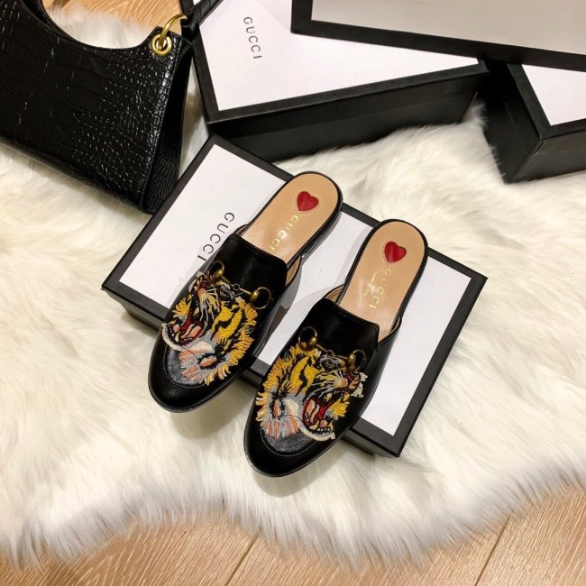 flat sandals slippers shoes size 35-44,with box, SS60-772