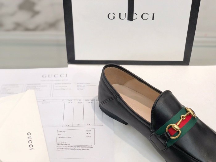 flat shoes  size 35-44,with box, SS60-784