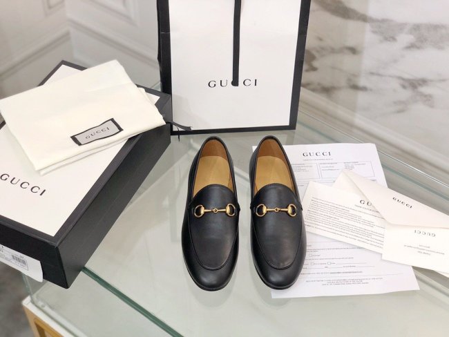 flat shoes size 35-44,with box, SS60-782