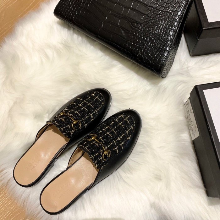 flat sandals slippers shoes  size 35-44, with box, SS60-768