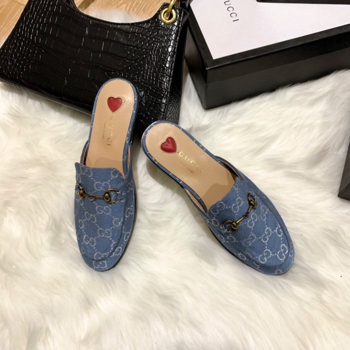flat sandals slippers shoes  size 35-44,with box, SS60-763