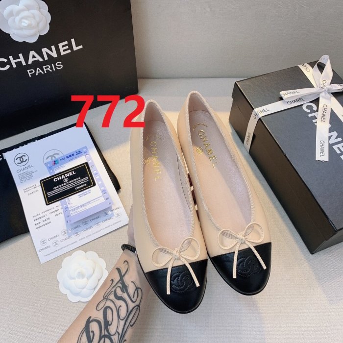 women flat ballet shoes, size 35-42,  with box, SS50-772