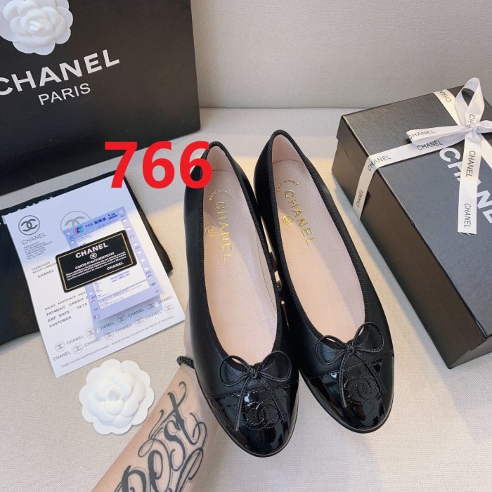 women flat ballet shoes, size 35-42,  with box, SS50-766