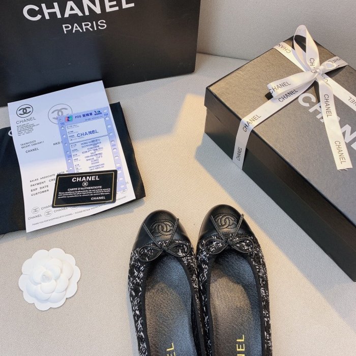 women flat ballet shoes, size 35-42,  with box, SS50-758
