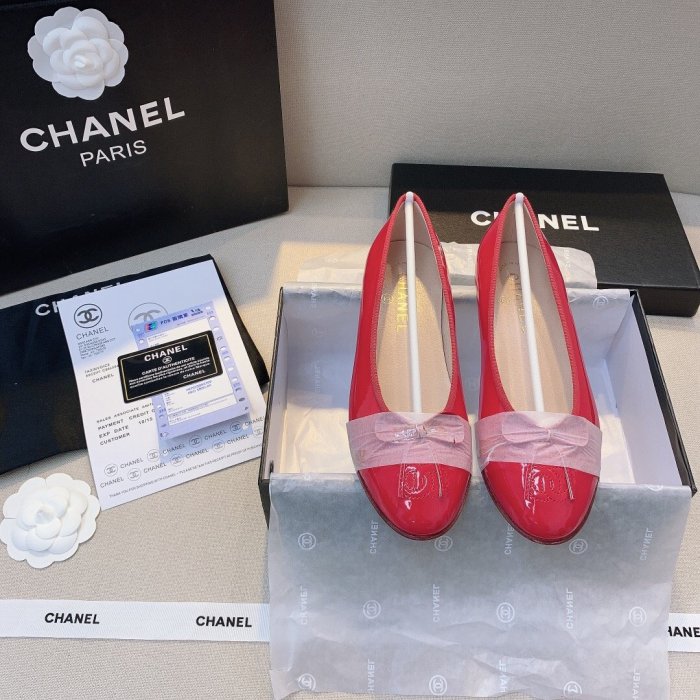 women flat ballet shoes, size 35-42,  with box, SS50-769