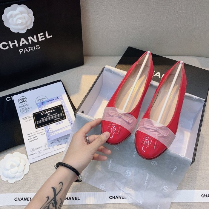women flat ballet shoes, size 35-42,  with box, SS50-769