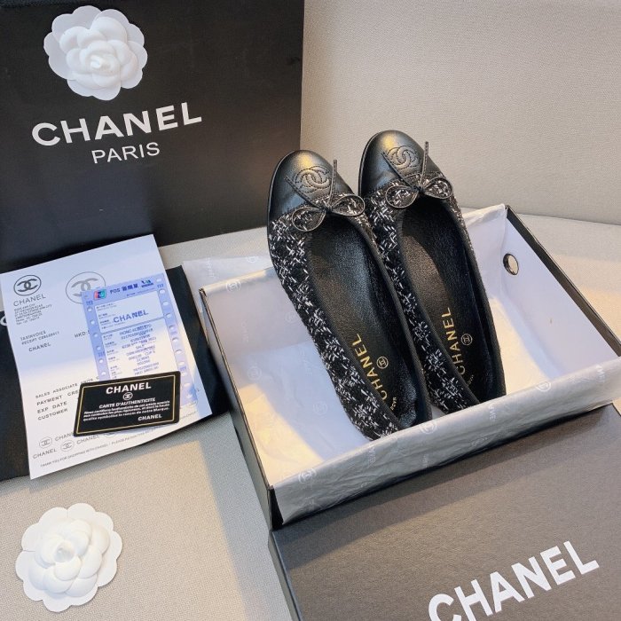 women flat ballet shoes, size 35-42,  with box, SS50-758