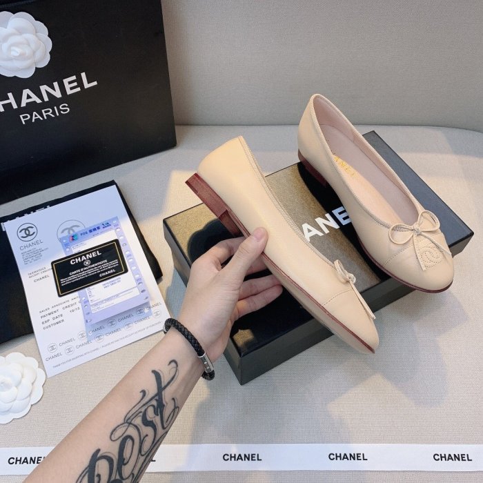 women flat ballet shoes, size 35-42,  with box, SS50-768