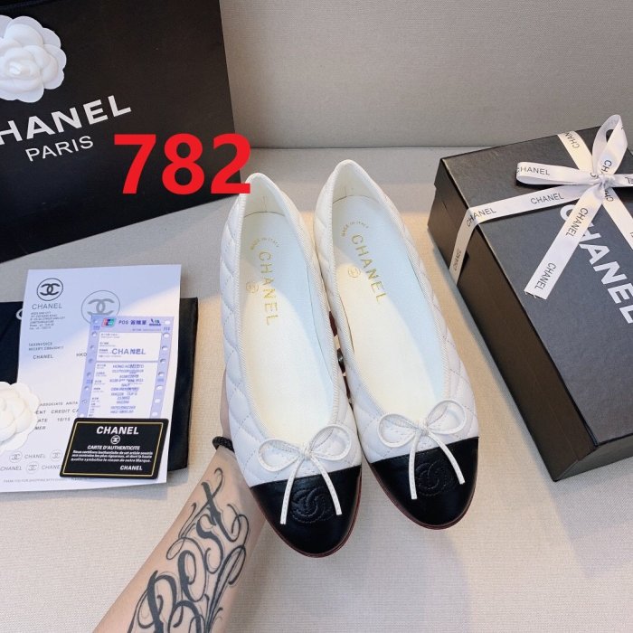 women flat ballet shoes, size 35-42,  with box, SS50-782