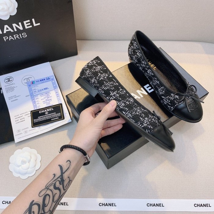 women flat ballet shoes, size 35-42,  with box, SS50-758