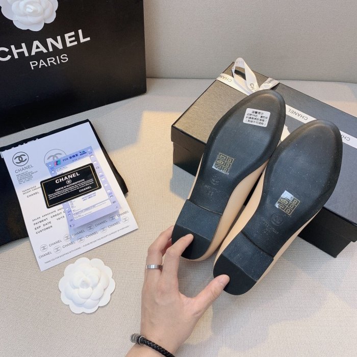 women flat ballet shoes, size 35-42,  with box, SS50-772