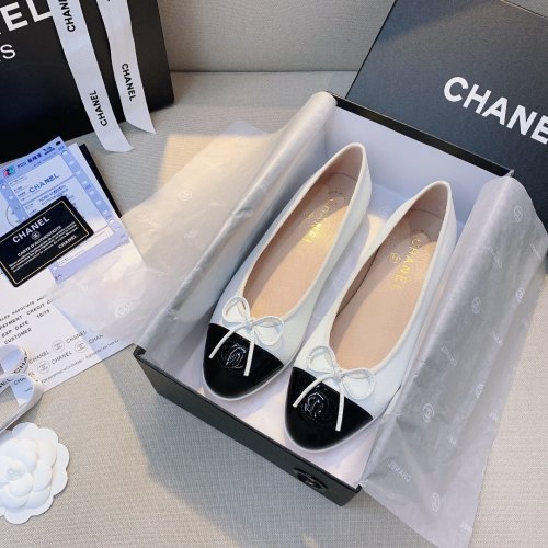 women flat ballet shoes, size 35-42,  with box, SS50-779
