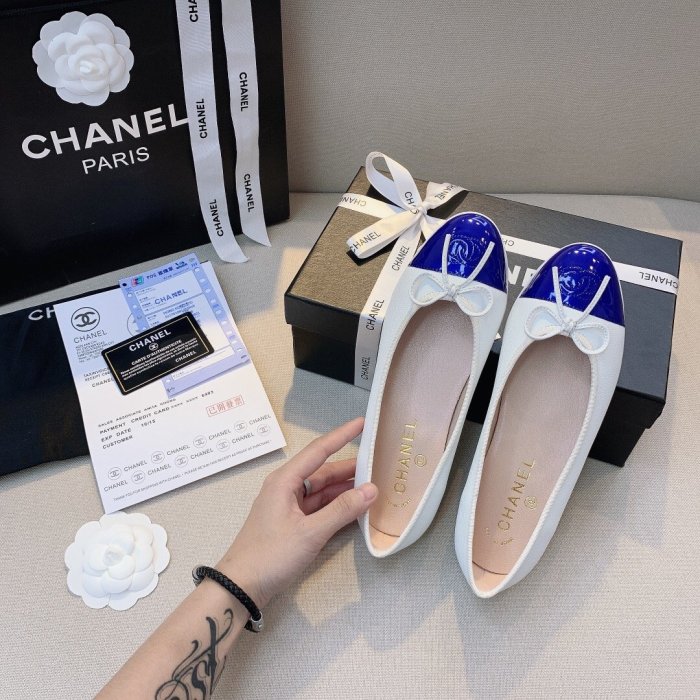 women flat ballet shoes, size 35-42,  with box, SS50-777