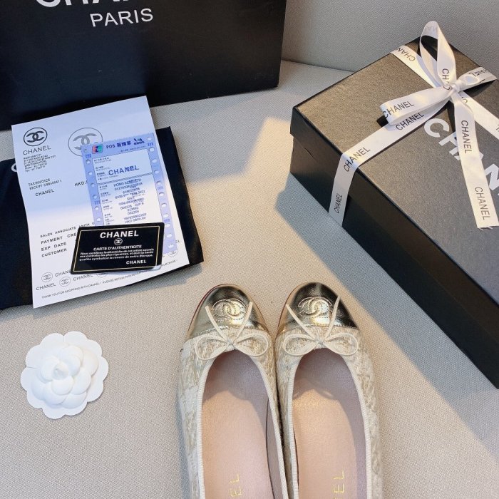 women flat ballet shoes, size 35-42,  with box, SS50-759
