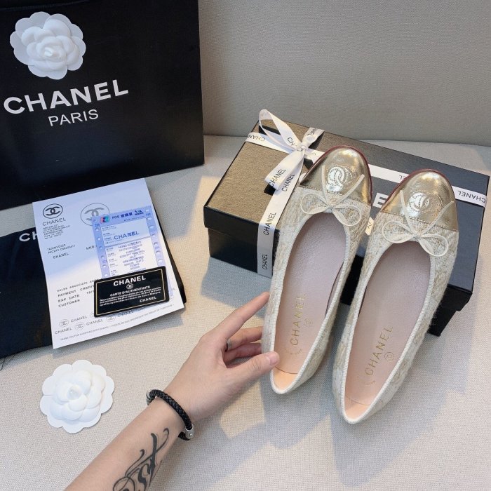 women flat ballet shoes, size 35-42,  with box, SS50-759