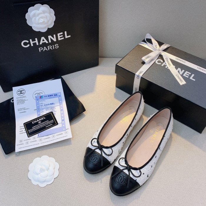 women flat ballet shoes, size 35-42,  with box, SS50-756