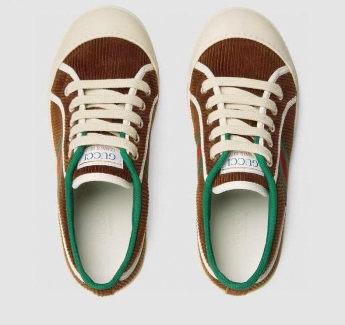kids sneakers shoes, size 26-35  with box, SS60-881-885