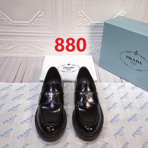Women flat shoes, size 35-40  with box, SS60-880