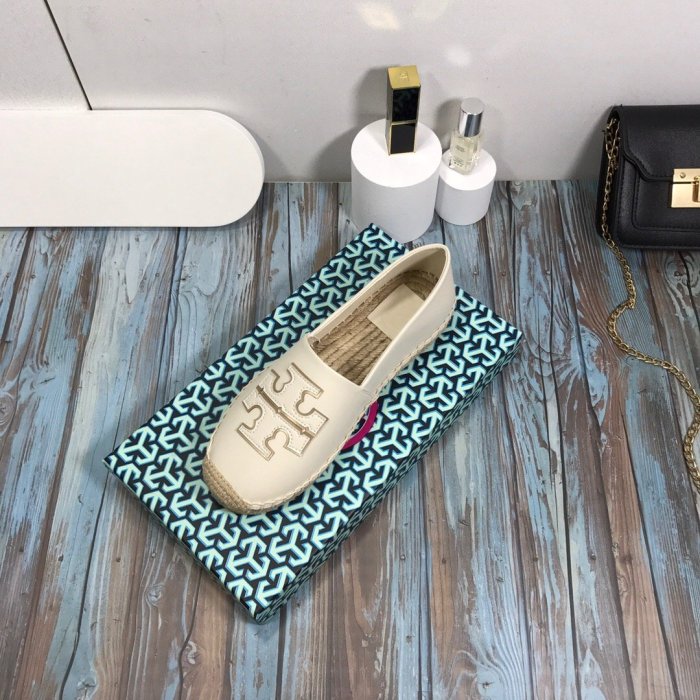 Women flat shoes, size 35-40, with box, SS60-1010-1012